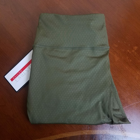 Ellen Tracy Active Olive Green Leggings - Picture 4 of 4